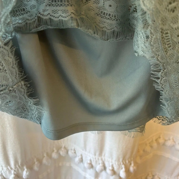 Lily White Blue blouse lace overlay size S - Picture 5 of 10